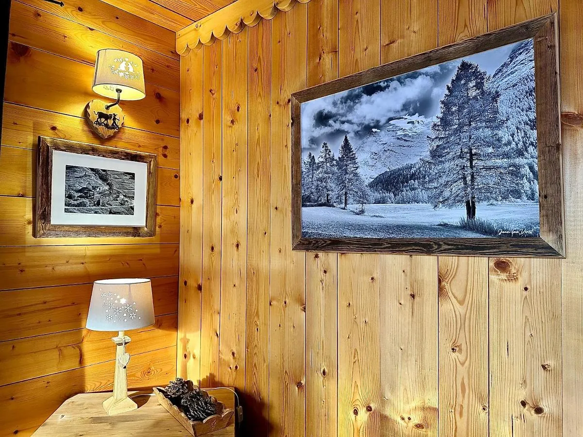 Apartment Chalet Les Cocales Residence Sejour Et Nuitees B&B - Appartement Pin Sylvestre Bessans